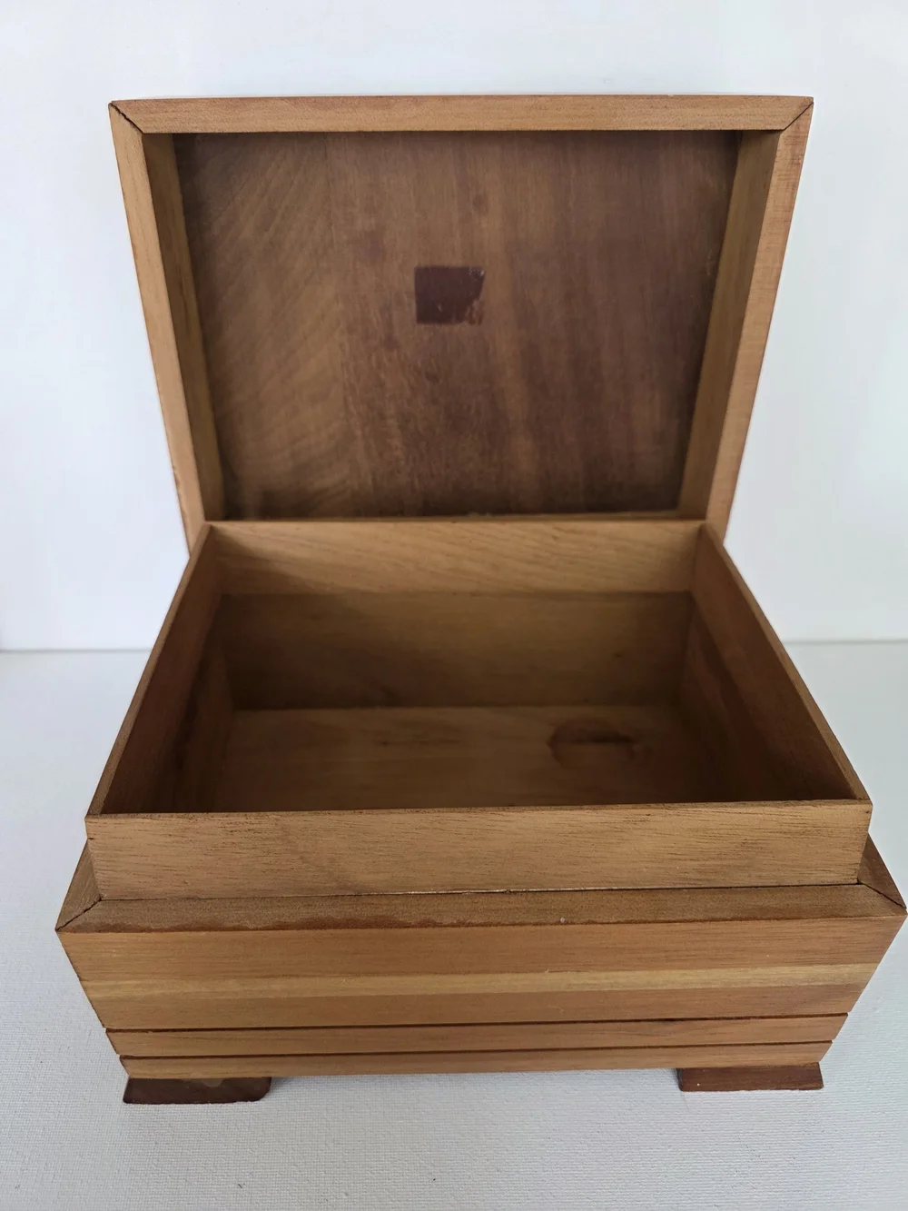 Vintage Wooden Jewelry Box Organizer - Natural Brown